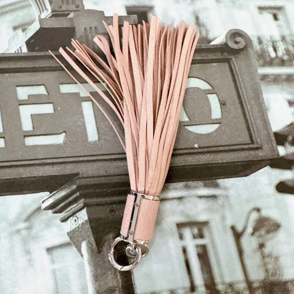 Michael Kors 35H6GKCK2L Blush Pink Large Leather Tassel Bag Charm Keychain NWT